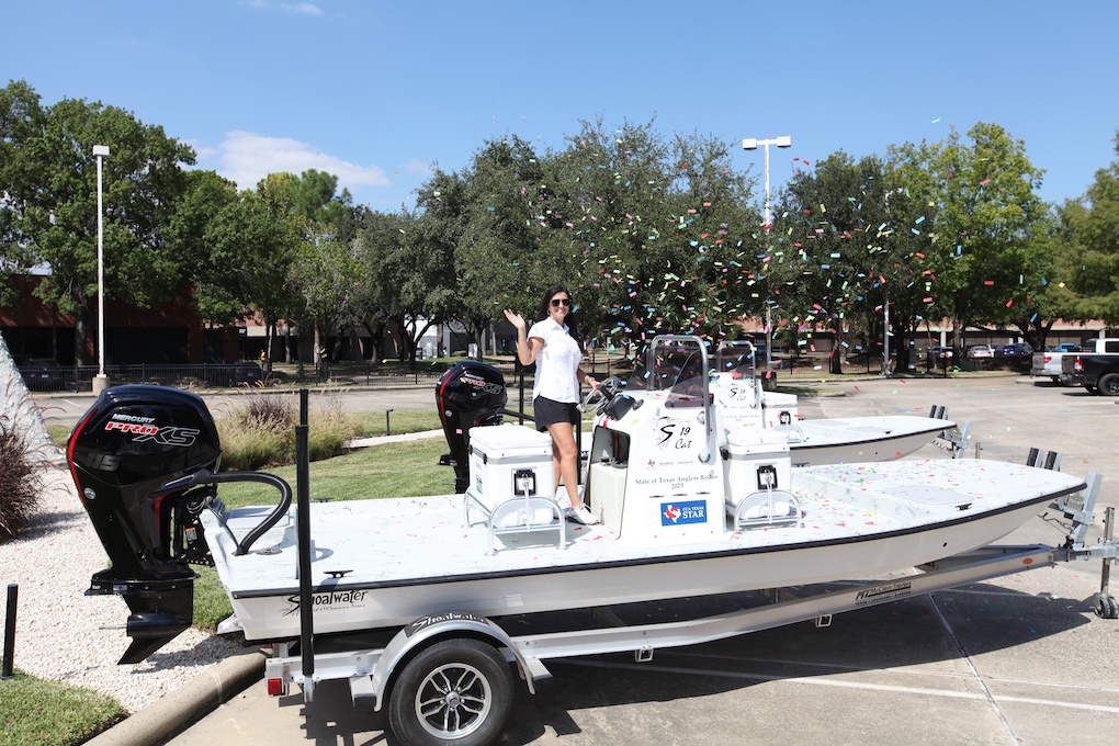 Sharie Andrada w boat